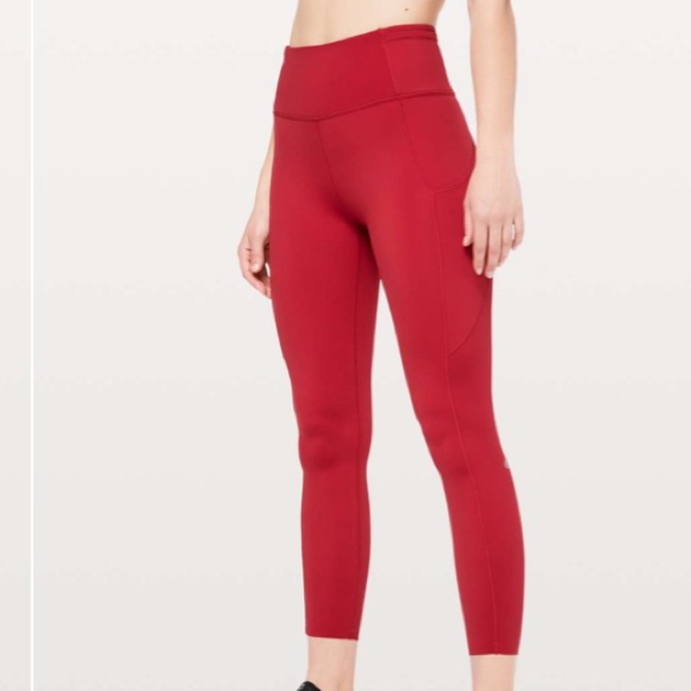 lululemon 25” fast & free leggings - excellant used condition